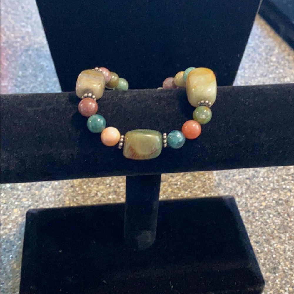 🌿NWOT bead retreat bracelet